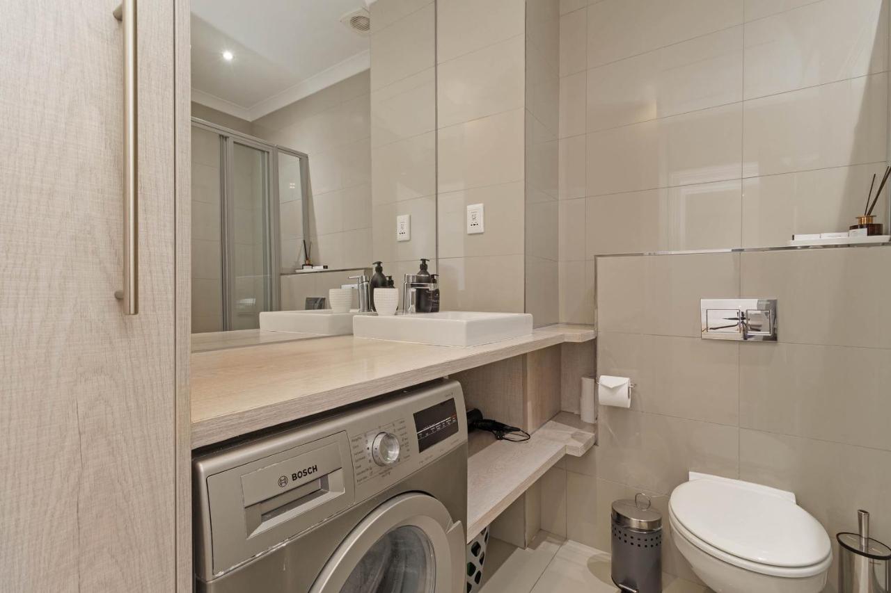 Stunning Sea View Apartment - Camps Bay - 3