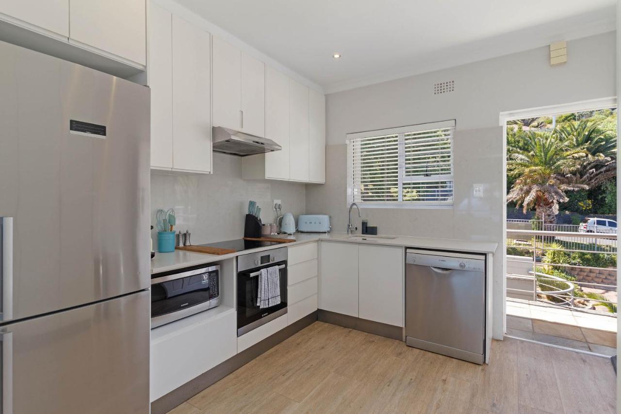 Stunning Sea View Apartment - Camps Bay - 4