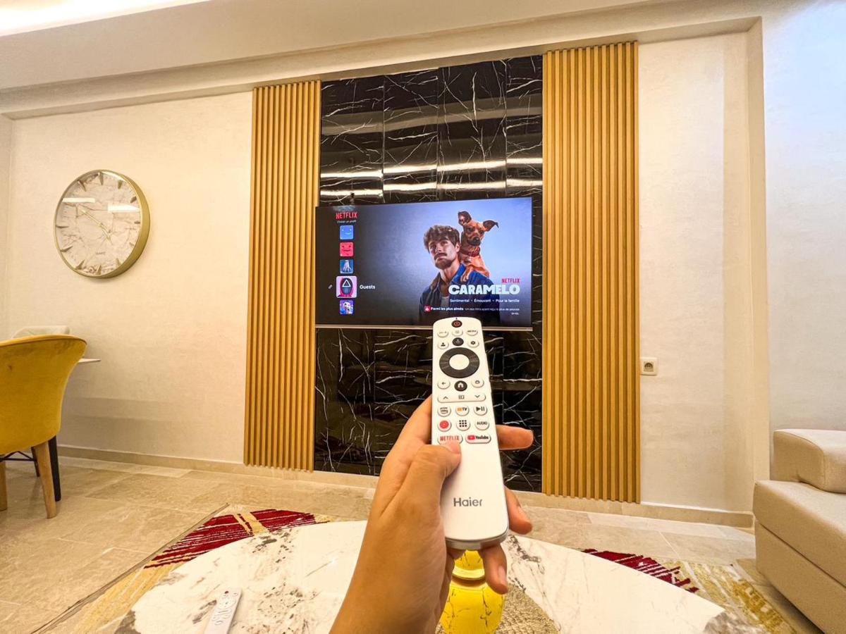 דירה"14" יוקרה 2חדרי שינה מגדל קלאוון רובע גיליז