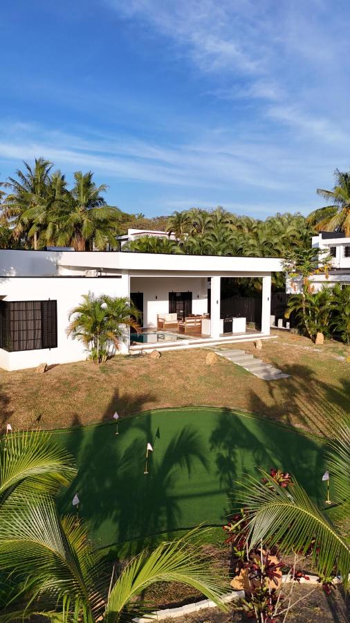 Heaven Retreat with Minigolf, pool, fire pit, BBQ - 2