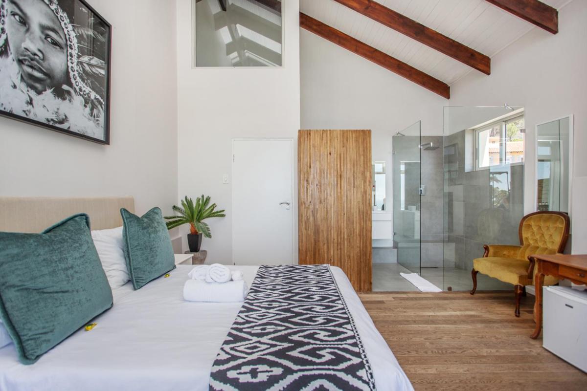 Far Horizons Villa - 3