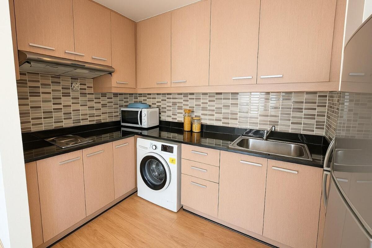 Nana SkyView Retreat 2 Bedroom 2 Bath Nana BTS - 5