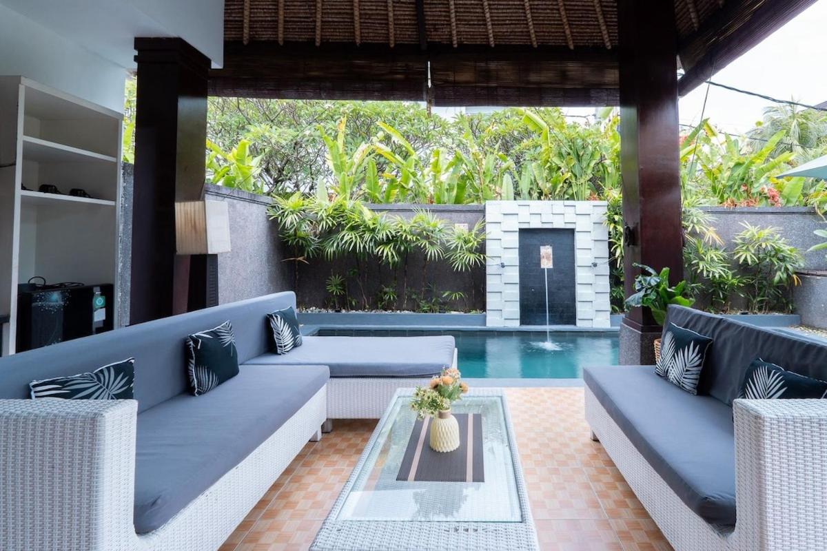 Karen's Tropical Villa