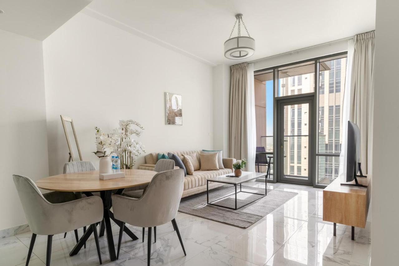 ALiving Luxury 1BR Apartment with City View I Amna Tower, Al Habtoor City - 5