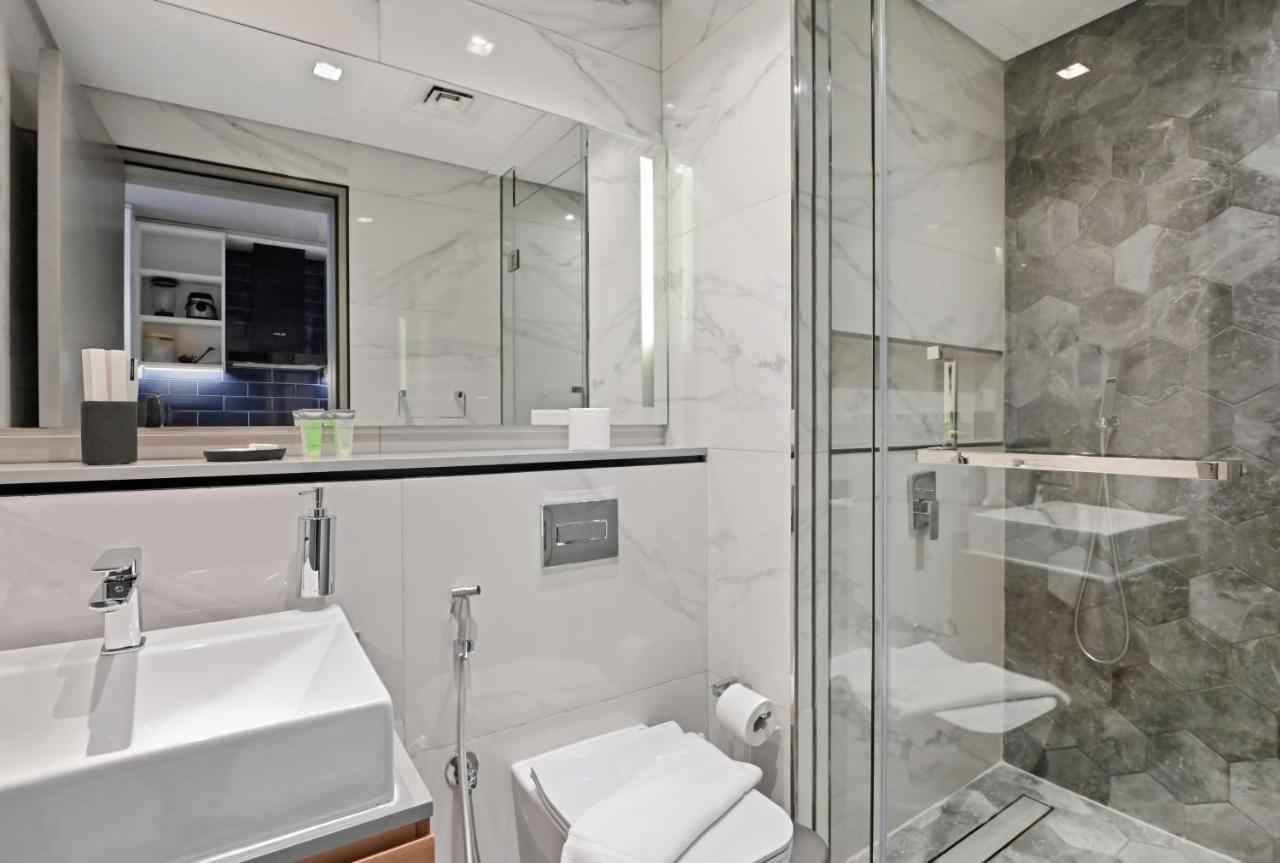 Downtown Dubai, Canal view ,Mag318 - 3