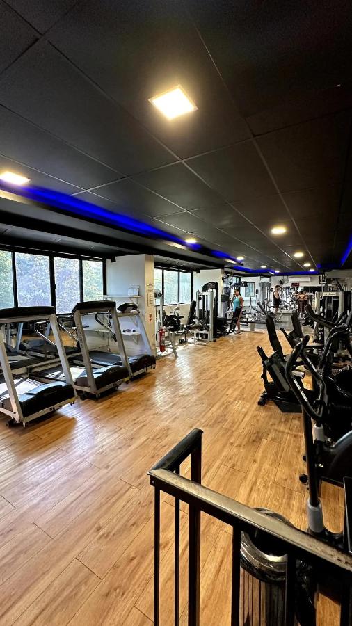 Ap praia da barra Posto 6 - 2