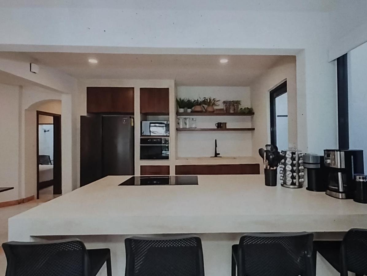 Water front 5 bdrm Villa - 2