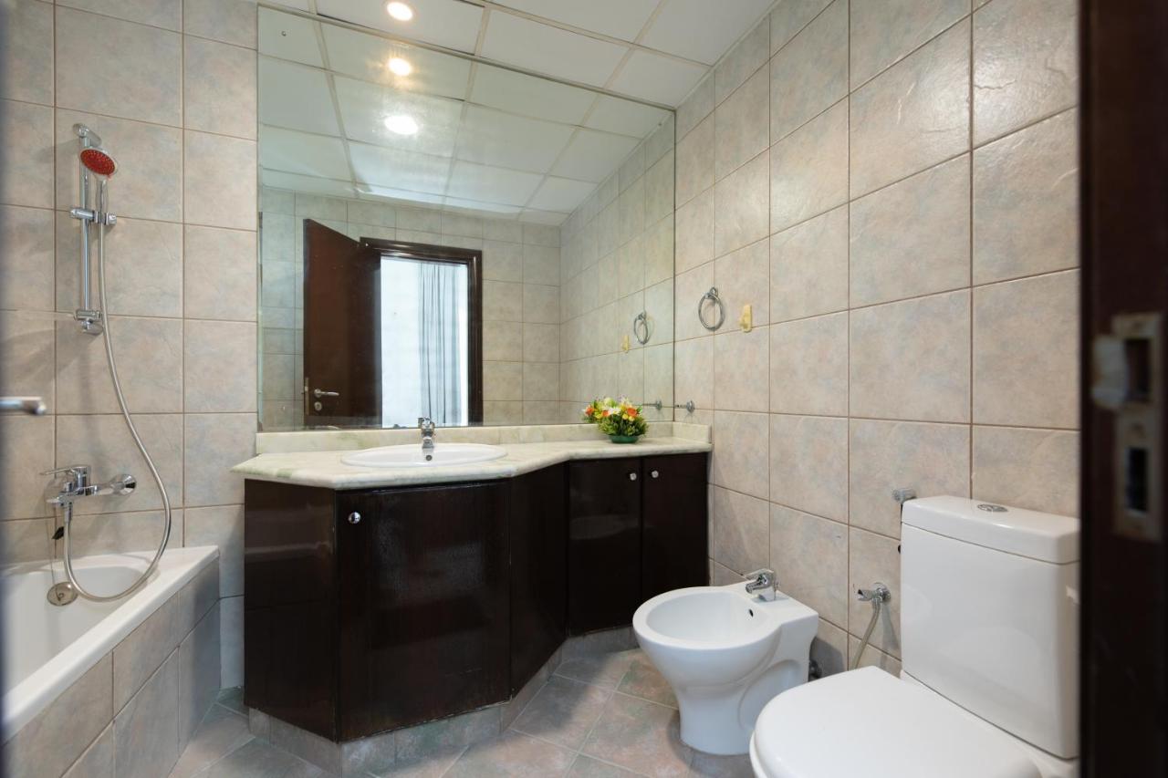 Premium Ensuite Room With Balcony - 3