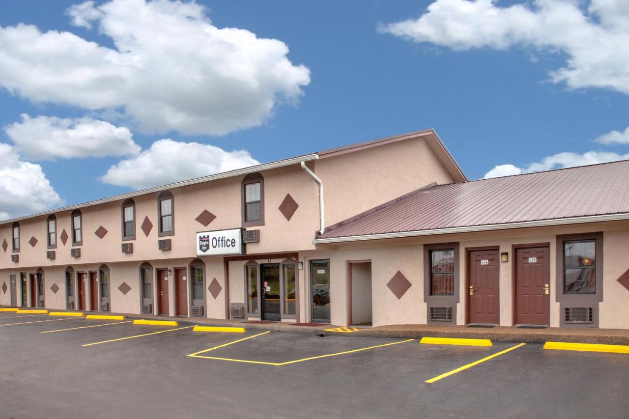 knights inn corporate phone number