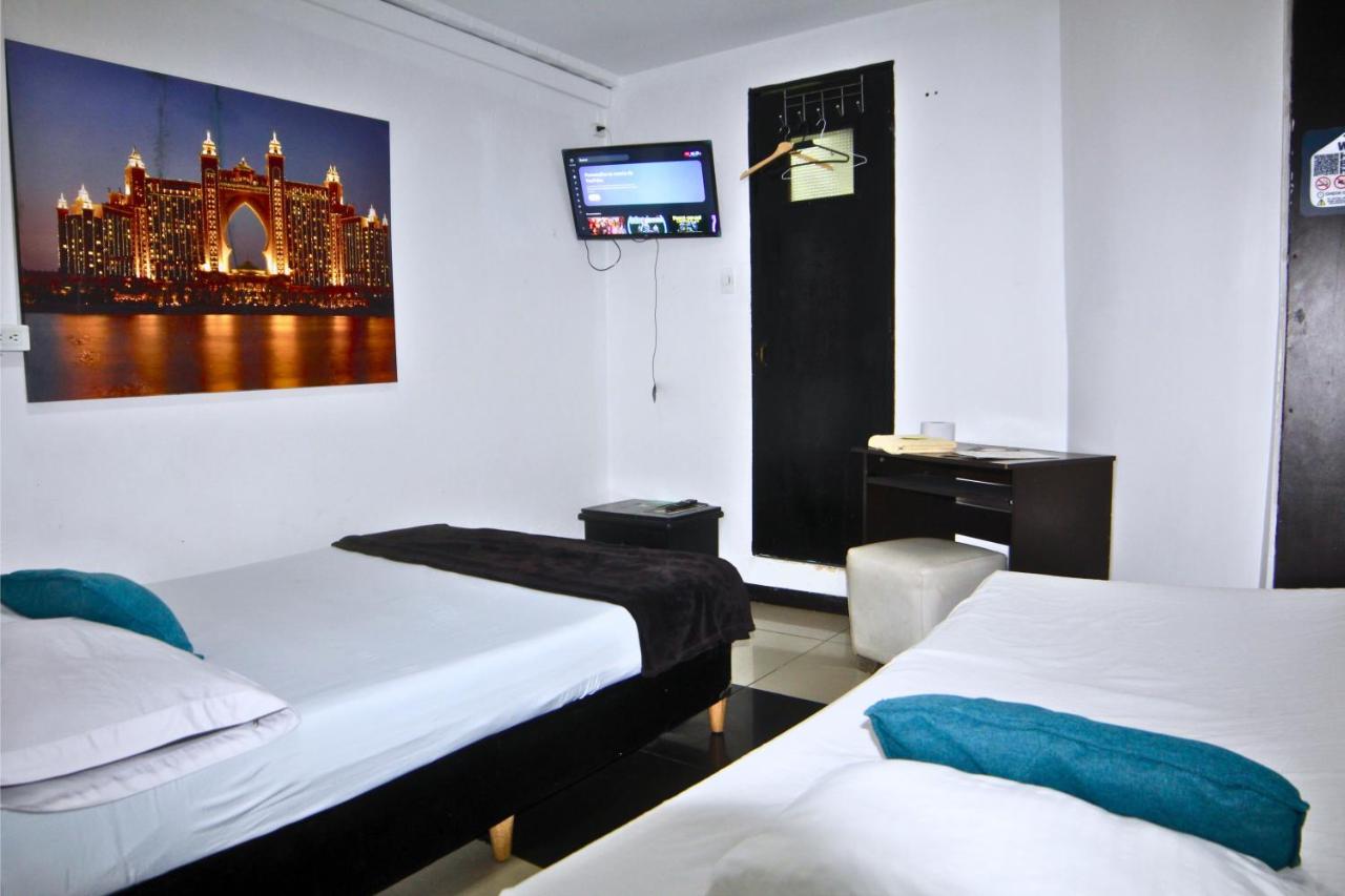 Hotel Bogota Home - 5