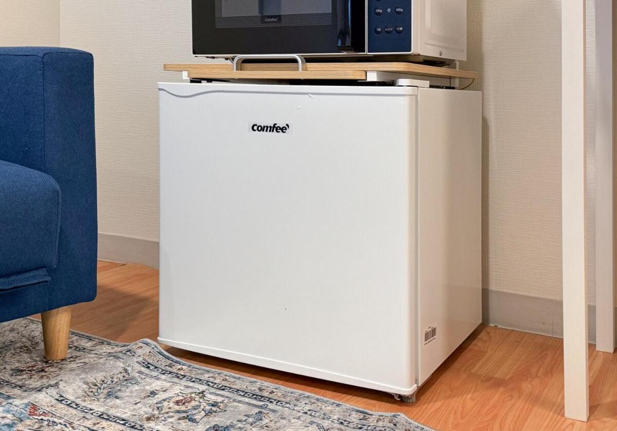 Higashi-Shinjuku 904 - 4