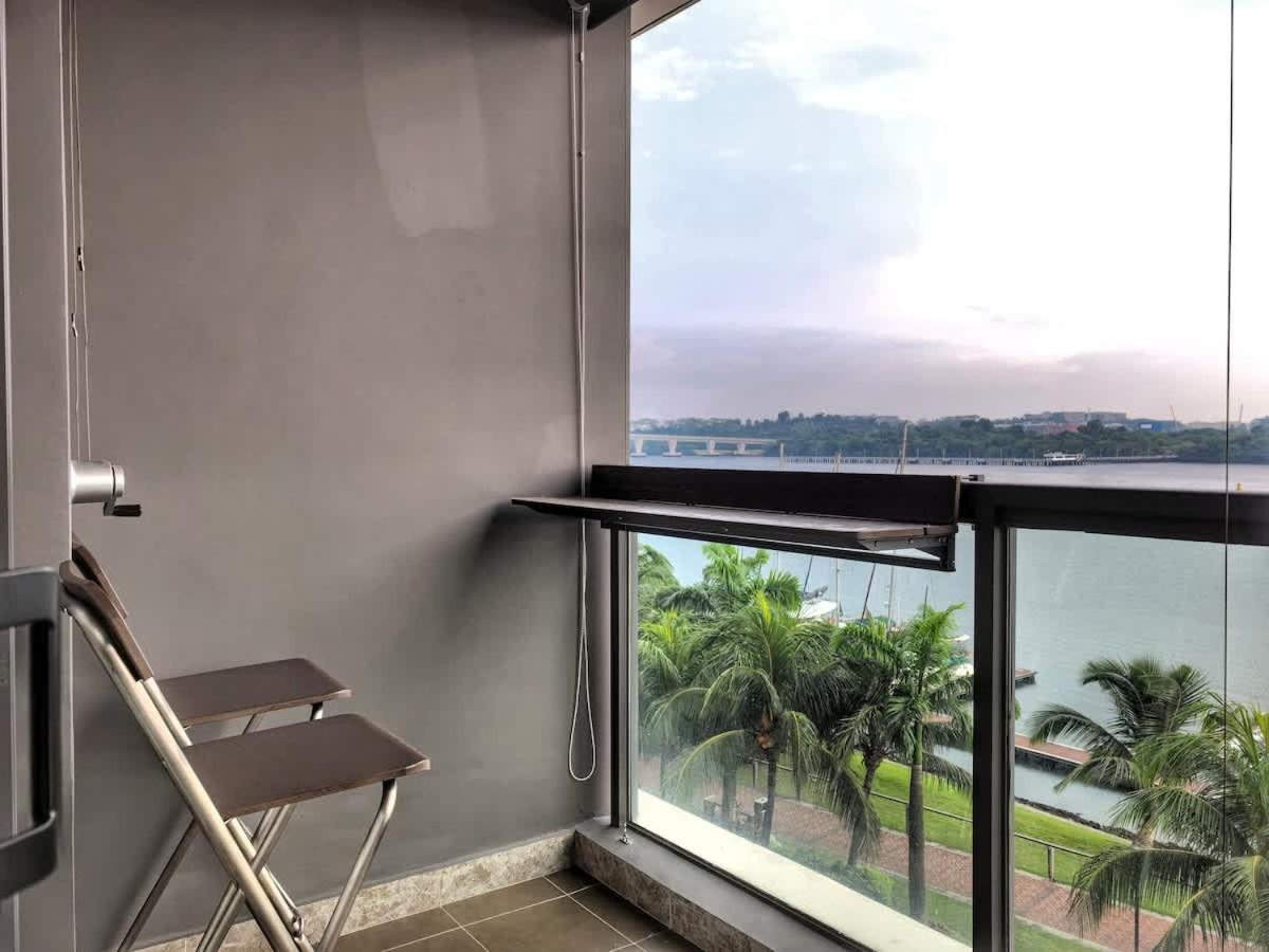 R&F Princess Cove Seafront Studio JB Central - 3