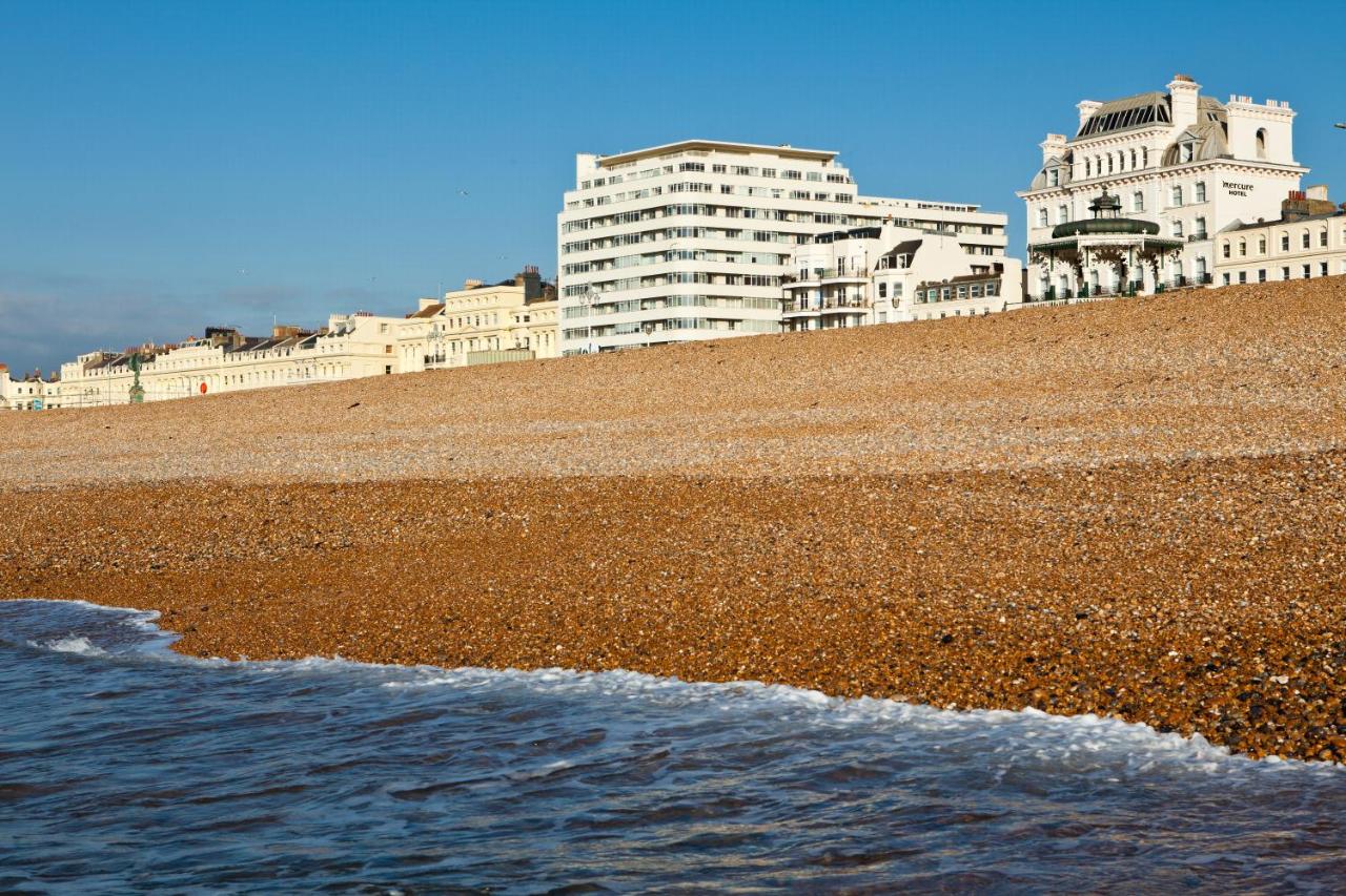Hotel, plaża: Mercure Brighton Seafront Hotel