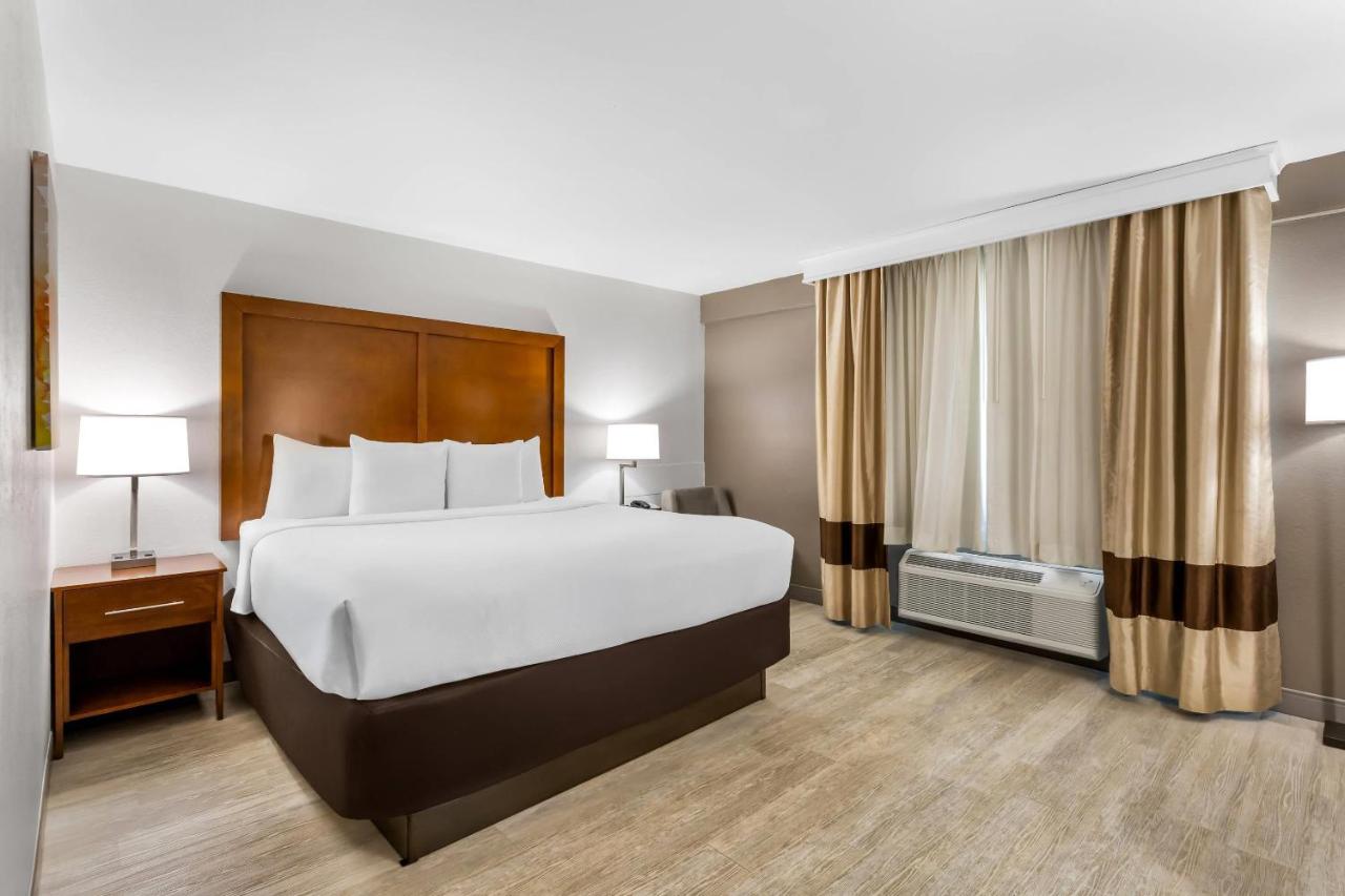 Comfort Inn Nashville West - 2