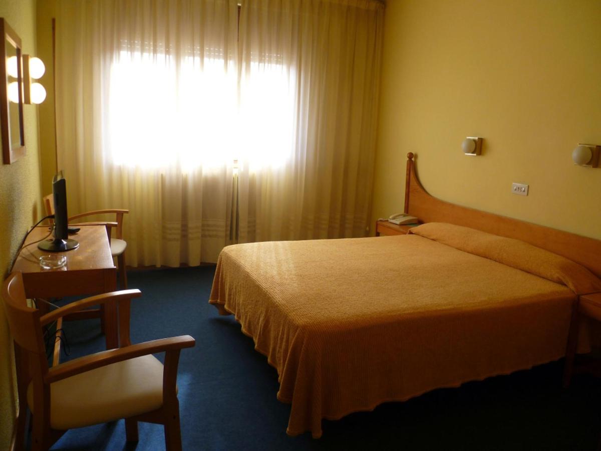 Hotel Pradas, Jaca – Updated 2022 Prices