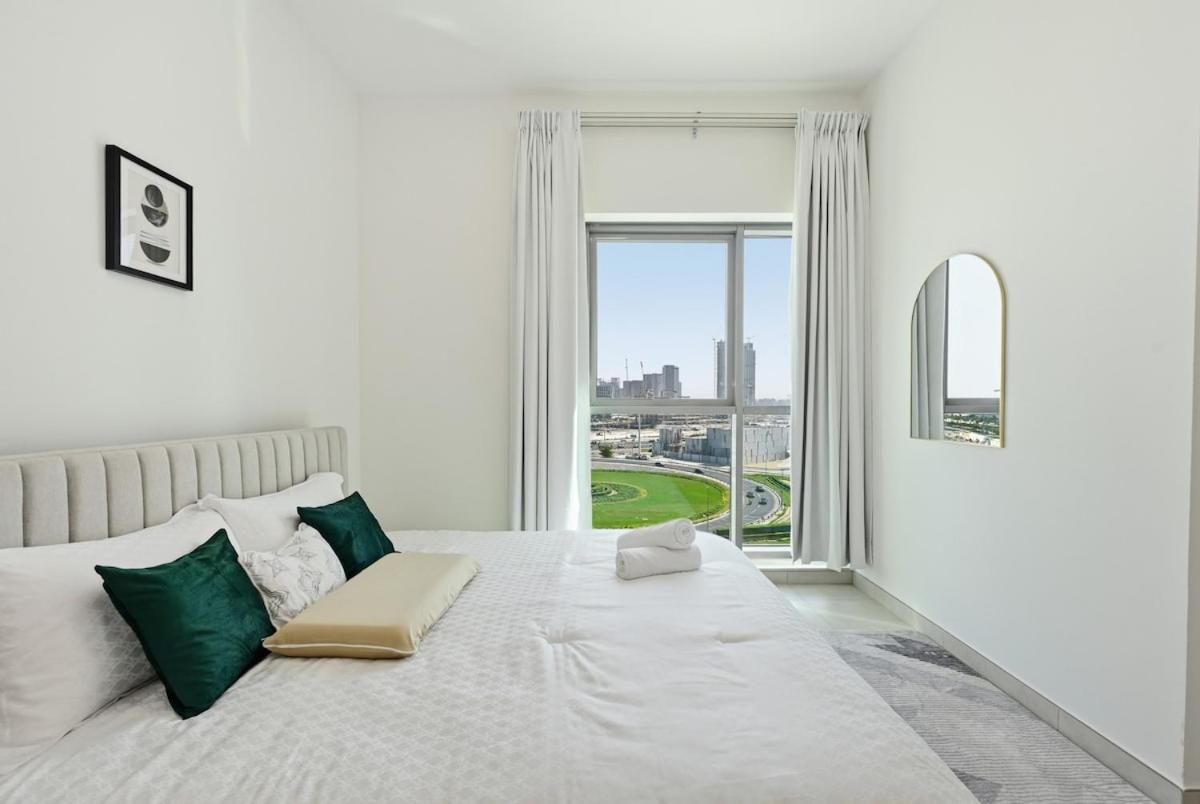 Premium 1BR Apartment with Balcony - 2