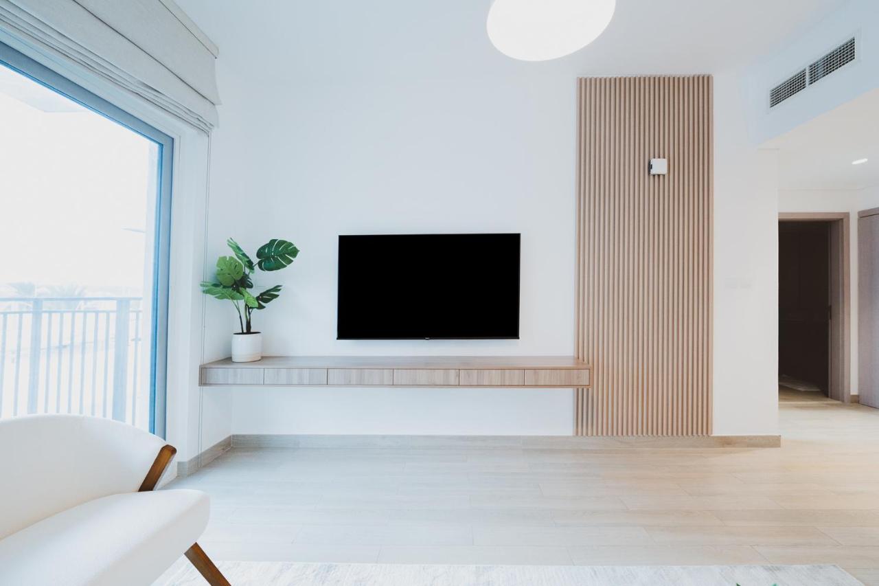 One Bedroom Apartment by Otolo Homes with Free Yas Theme Park Tickets - 3