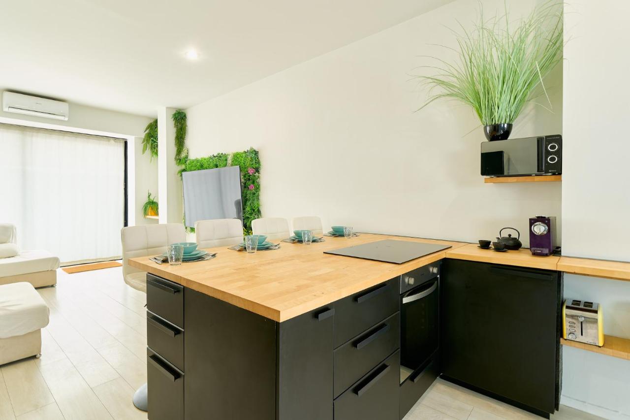 Kosta Homes - Duplex Apartment Near The Beach - 3