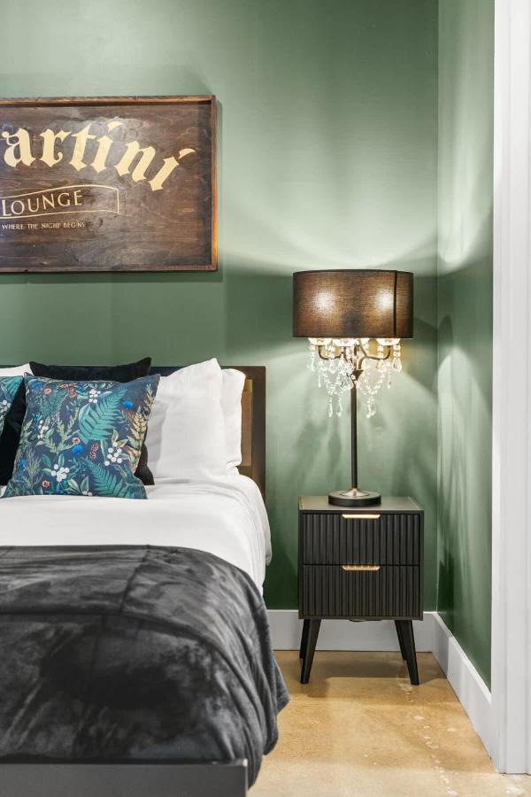 Martini Bar Speakeasy Studio 10min to Broadway - 2