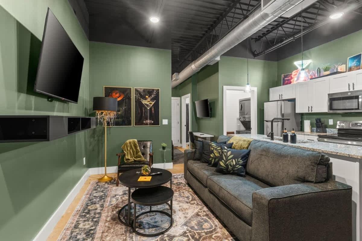 Martini Bar Speakeasy Studio 10min to Broadway - 3