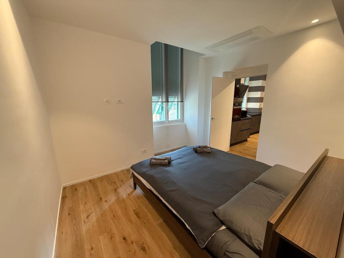 Apartment in Piazza Colombo - 2