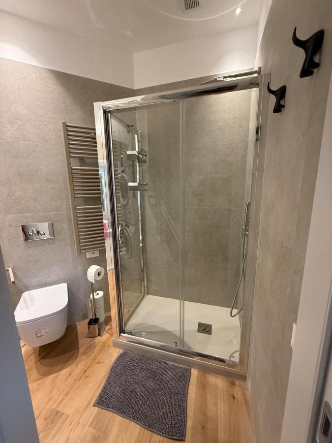 Apartment in Piazza Colombo - 3