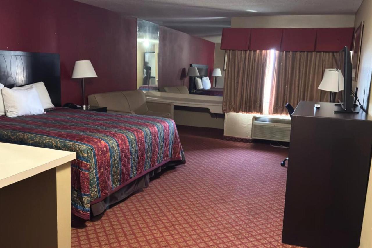 Broadway Suites — photo 2