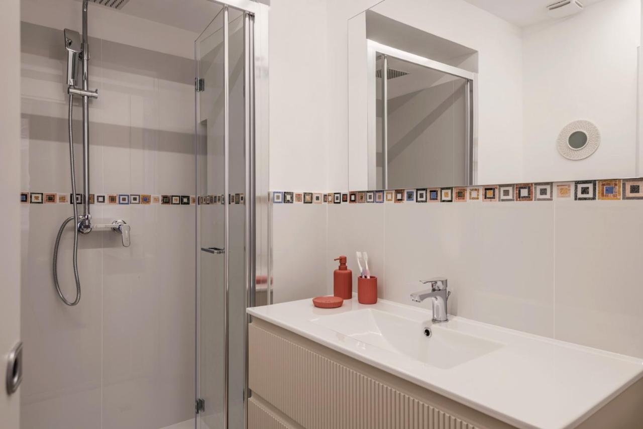 The Best Rent - Modern two-Bedroom Apartment near Termini - 5