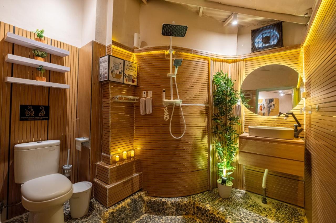 Palm Villa 4 , Seminyak Center - 3