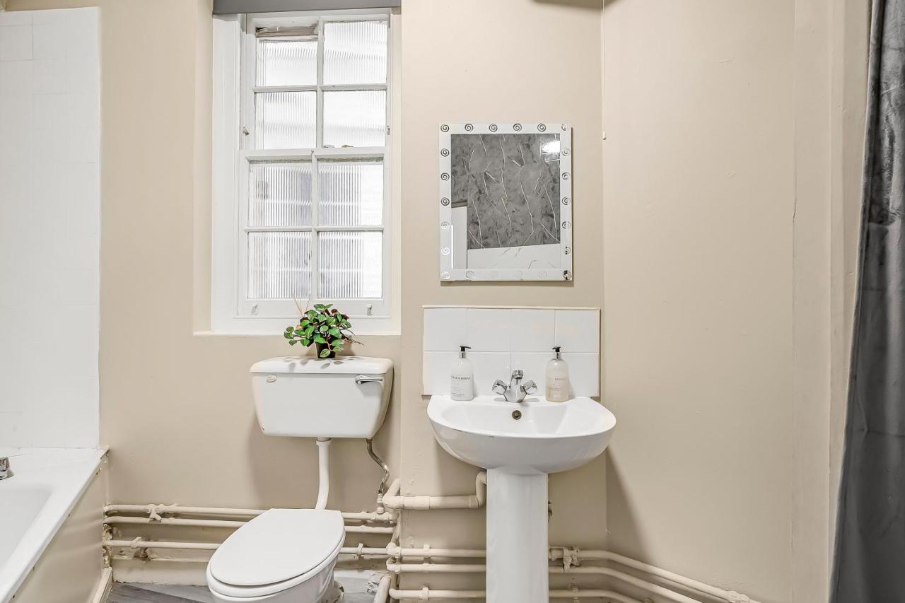 Westminster Flat - 5 min walk to Victoria station - 3