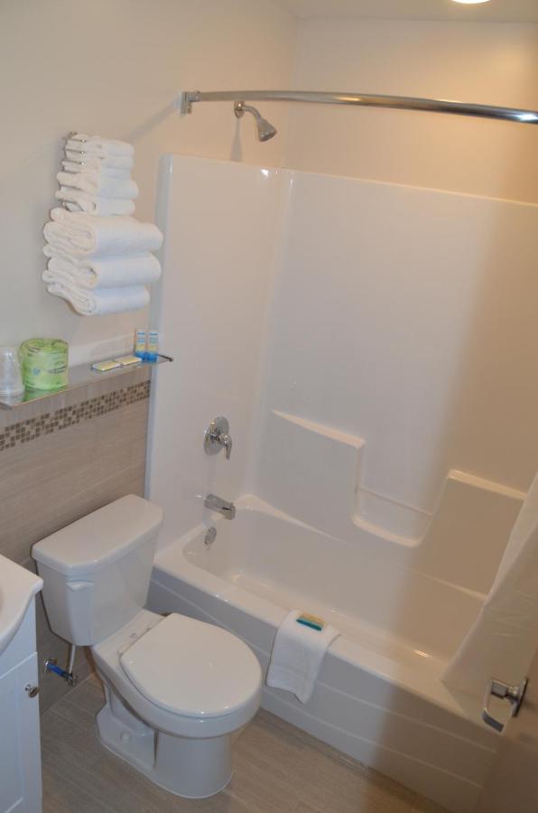 Seahorse Inn — photo 15