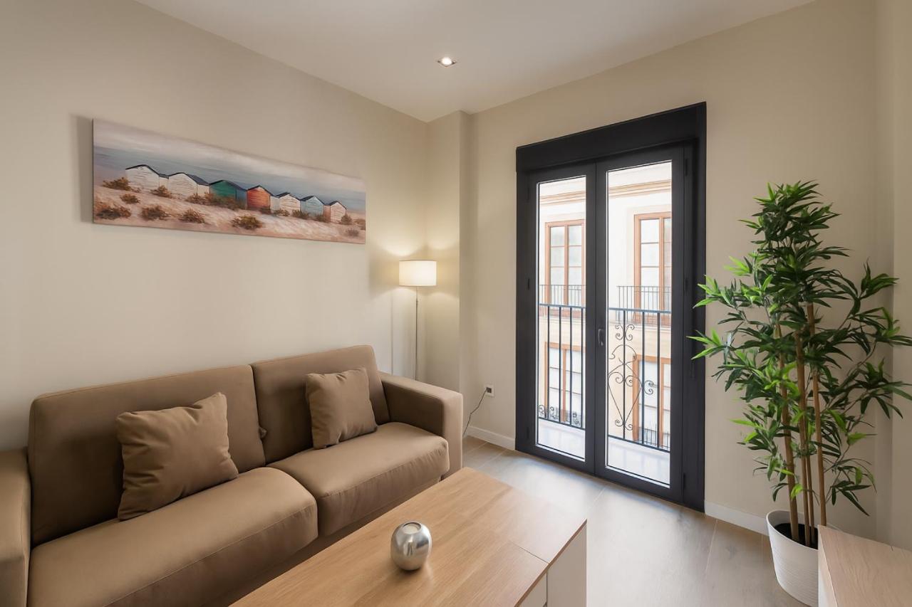 Apartamentos Pinar Málaga Centro - Álvarez