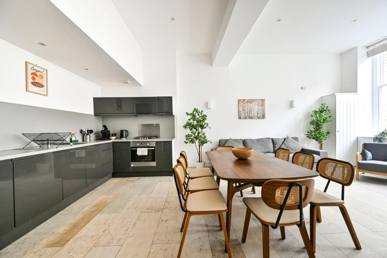 Shoreditch Comfortable 3 Bed Apartments - 4