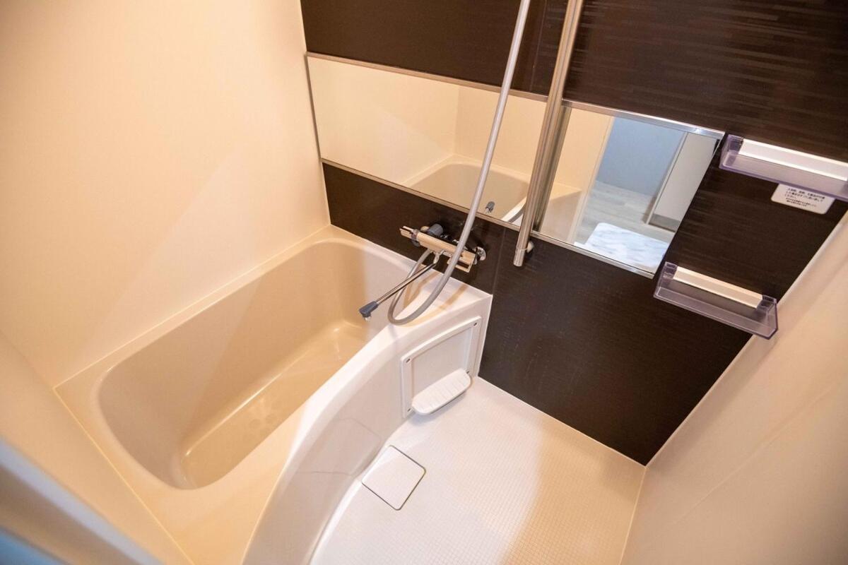 Pure Rest Otsuka 302 JR Otsuka Station - 2