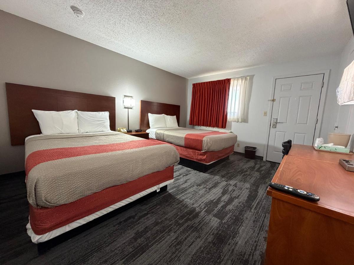 Regency Inn — photo 22