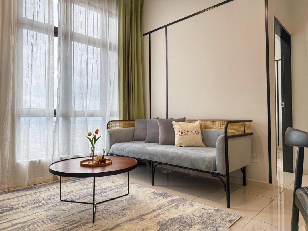 Space Residency 2BR KSL Mall Strategy Location - 4