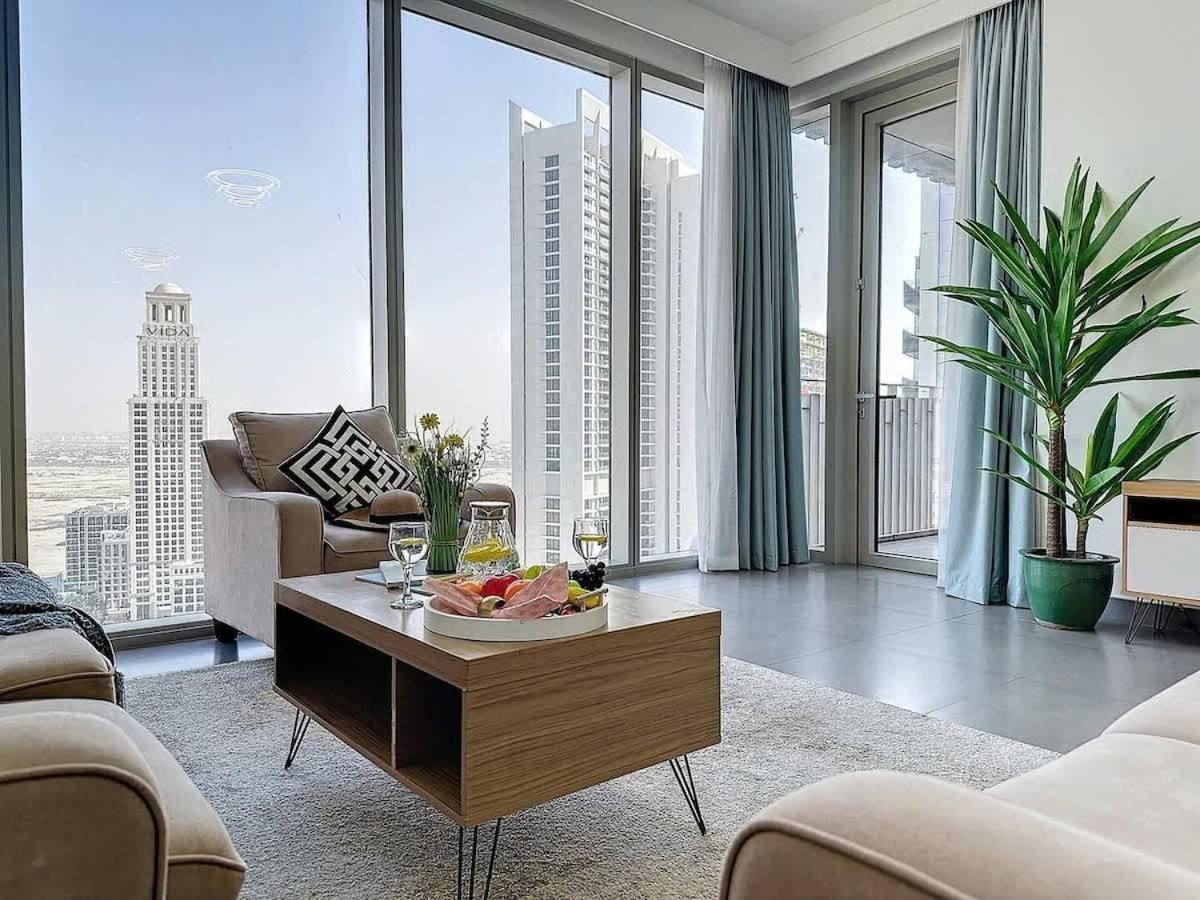 FAM Living - Spacious 3-Bedroom Apartment in Creek Gate with Stunning Views - 4