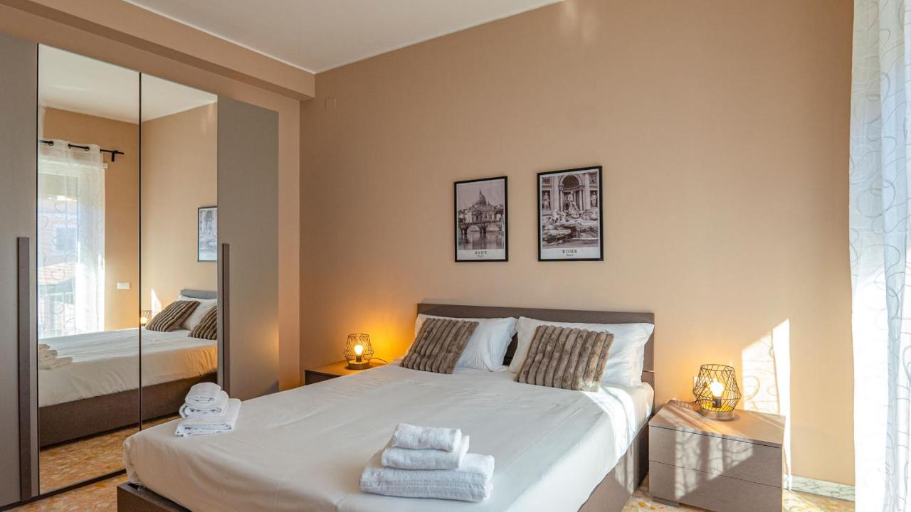 Angela's Vatican Apartment - 2