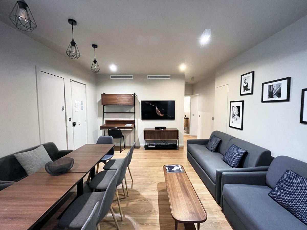 Urban Flat 78 - 3 Bedroom apartment Republique - 5