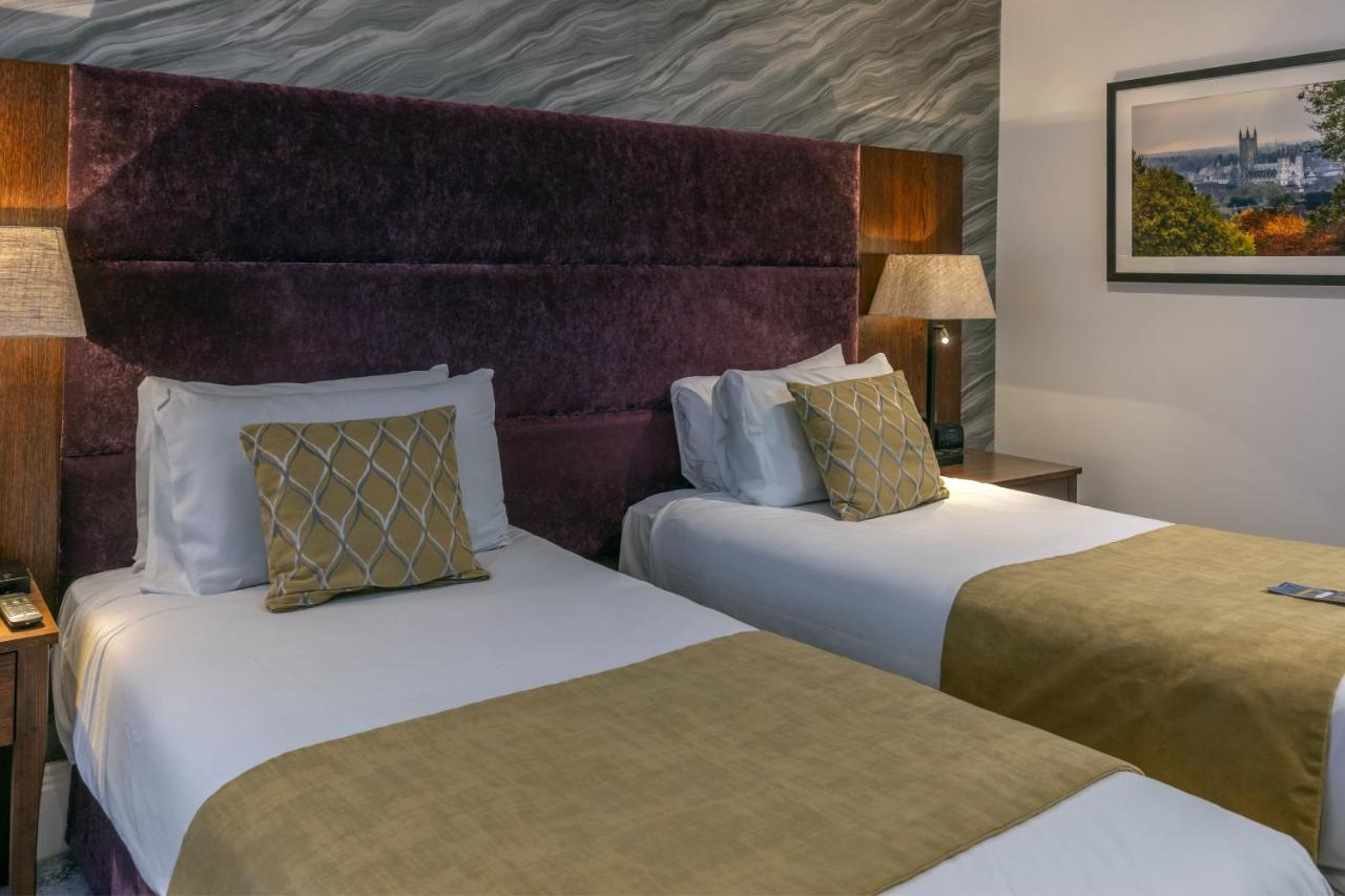 Standard Twin Room - Non-Smoking