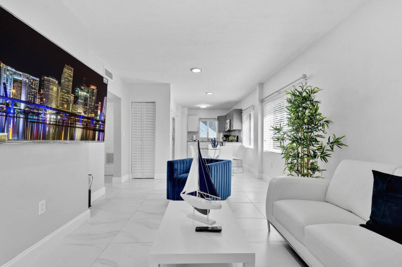 Modern 2-Bedroom Apartment