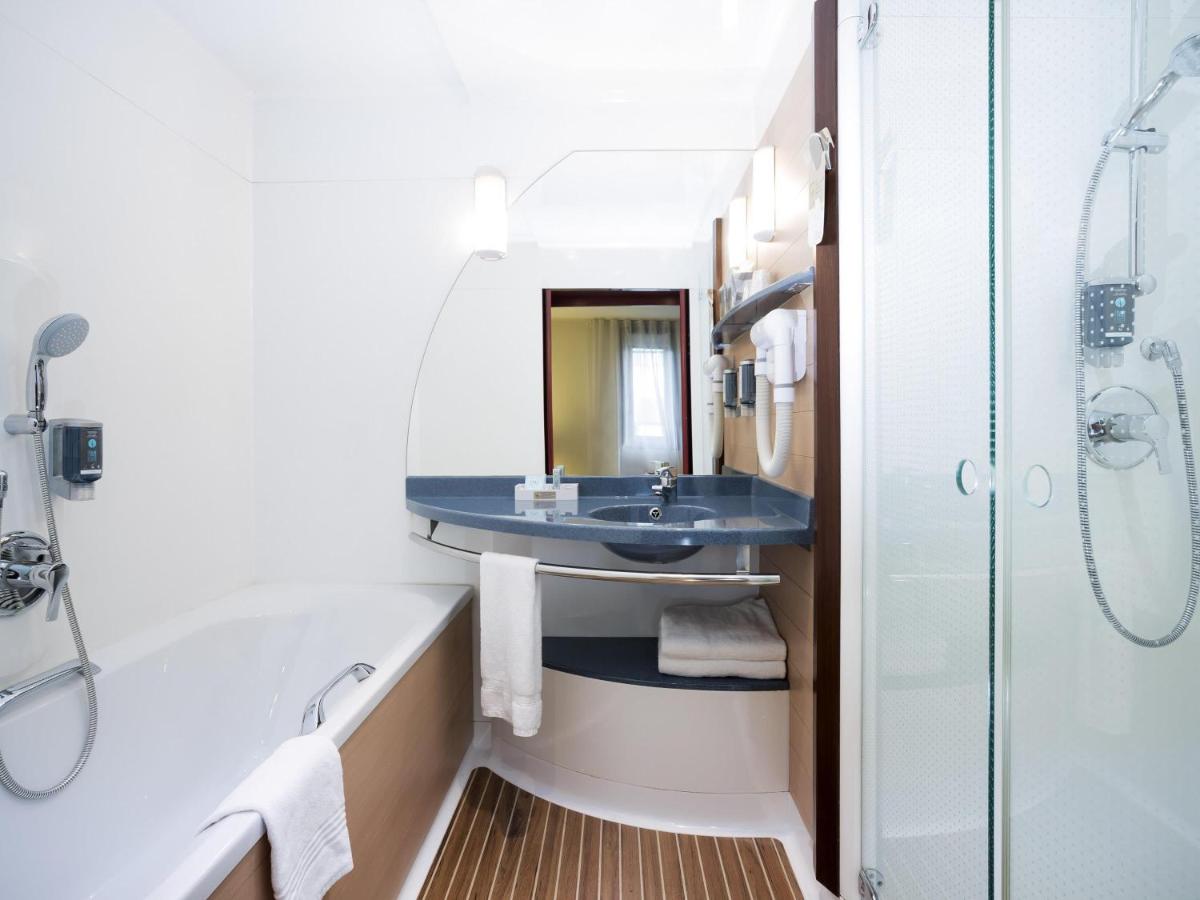 Novotel Suites Paris Montreuil Vincennes - 2