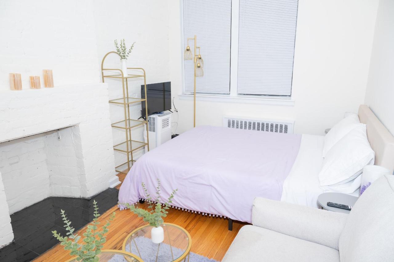 New York12-East1 Village Apartment close to Union Square Steps from NYC Best Restaurants & Shops - 2