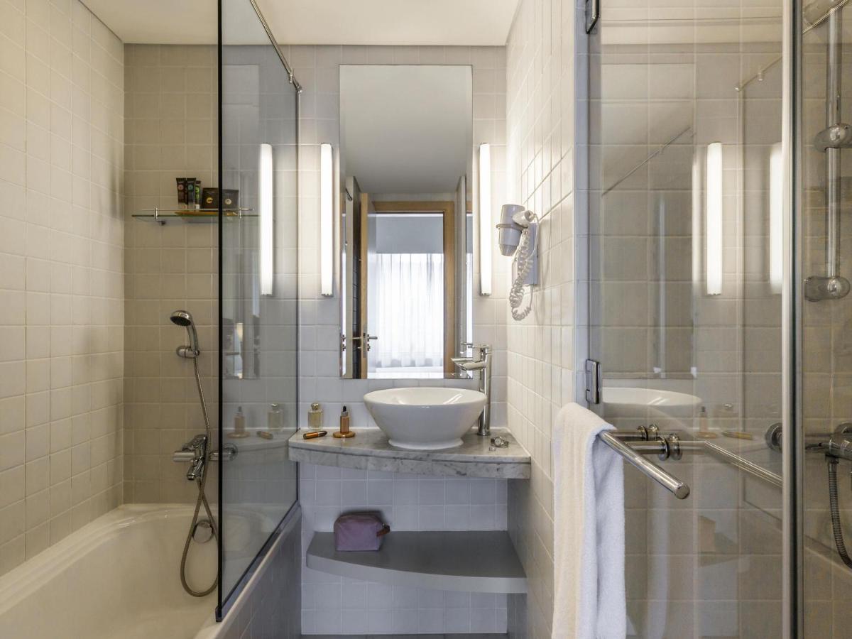 Novotel Suites Mall Avenue Dubai - 3