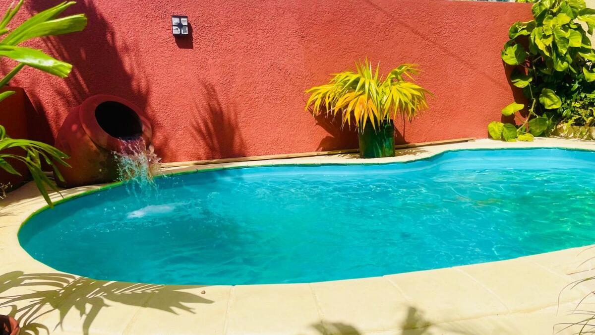 Charming House with Pool, 5 Min to the Beach - 4