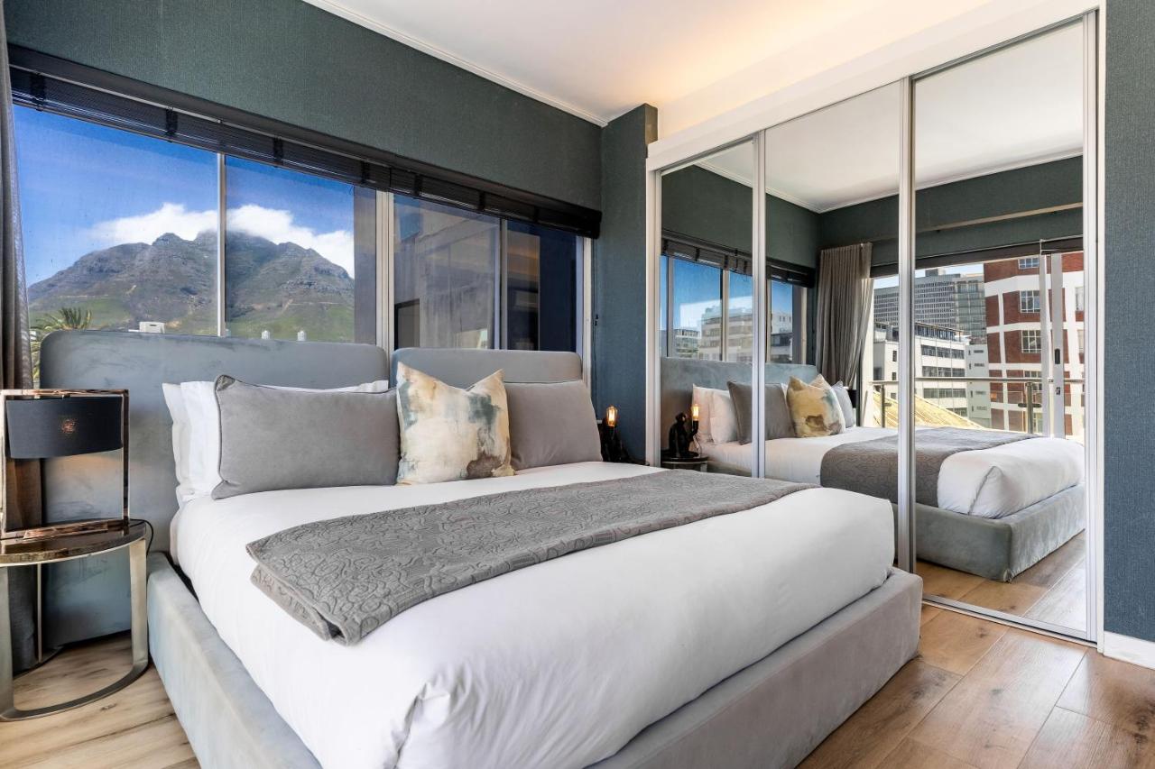 Danbury on Loop - Designer Apartment in Cape Town - 2