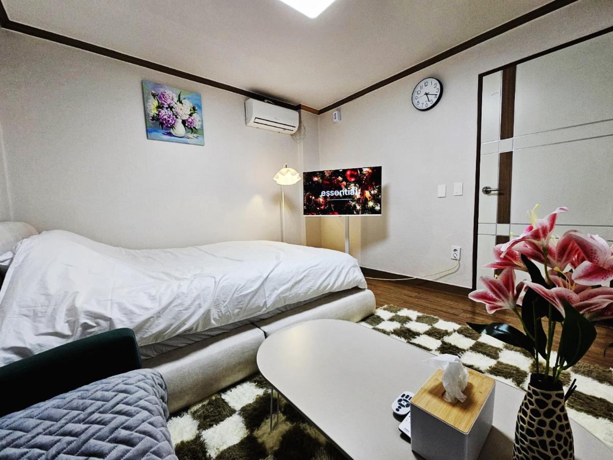 Gangnam Cozy Stay - 5 min to Yeoksam Stn - 5