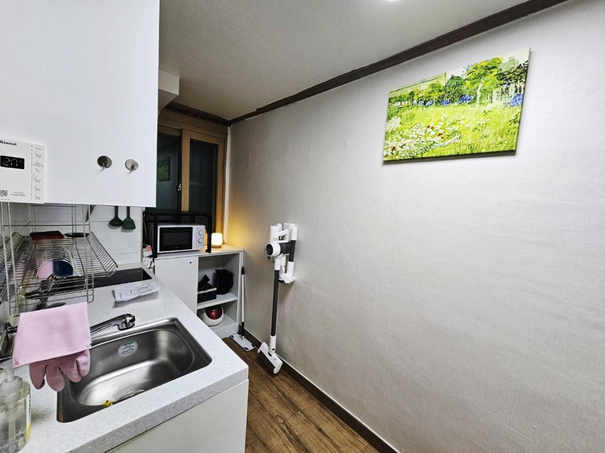 Gangnam Cozy Stay - 5 min to Yeoksam Stn - 4