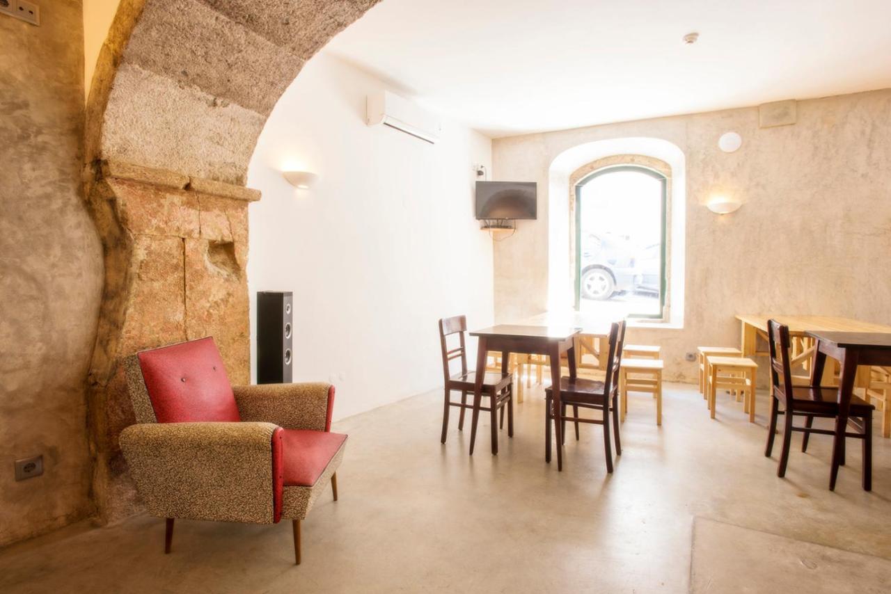 INT Lisbon Suites - 5