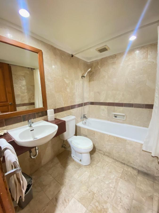 The Coastal Apartment at Jayakarta Residence - 5